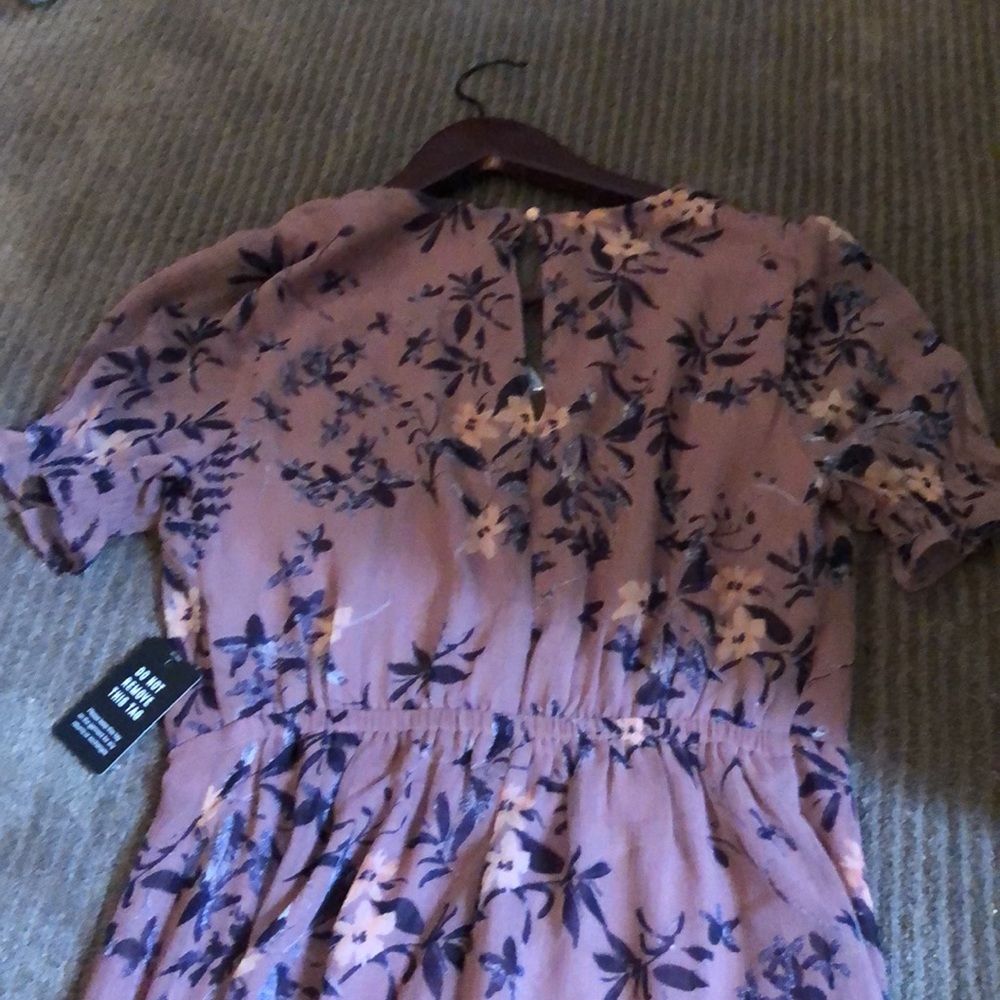 EXPRESS DRESS *NEW* - Picture 3 of 8